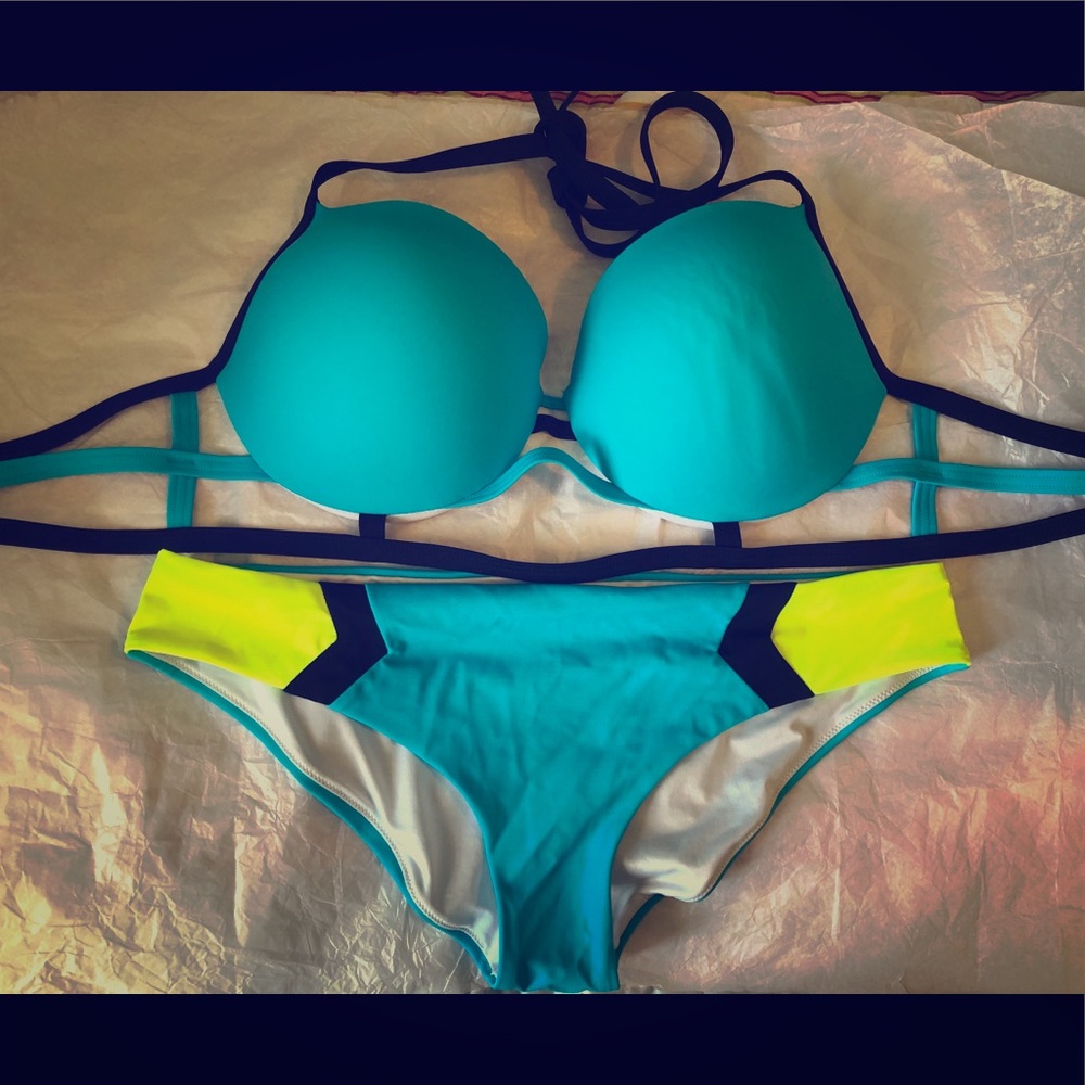 Victoria’s Secret PINK Push-up Bikini